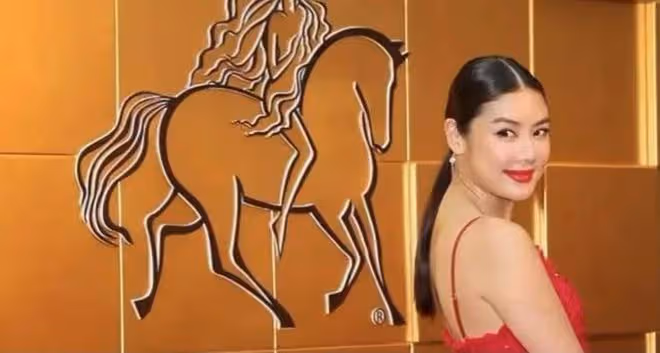 黎明前妻樂基兒疑似再離婚,曬與兒子互吻照片被罵,文案引人遐想
