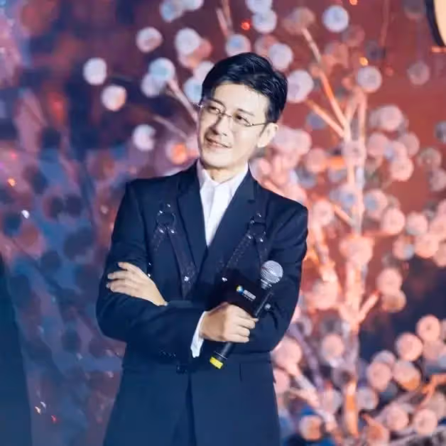 「林雨申」介紹＋7部必看陸劇！《倚天屠龍記》最帥的楊逍，《好好生活》