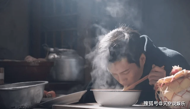 《情滿九道彎》一碗清湯麵,揭秘傻茂為何離不開吃人不吐骨頭的楊家