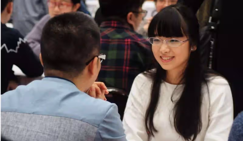 33歲娶啞巴老婆,被全村人笑「真是絕配」婚宴結束當晚她開口說話「3年為我賺了500萬」親戚全傻眼!