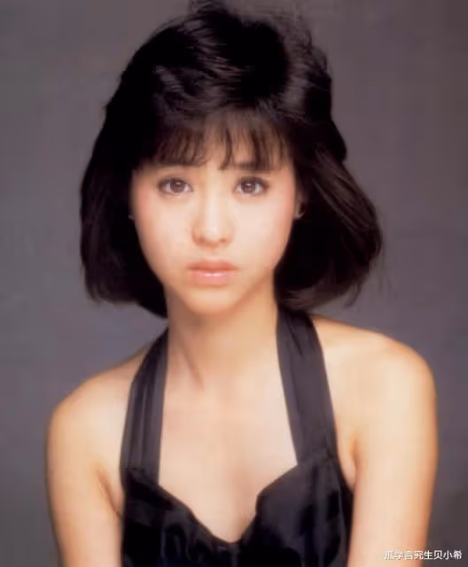 日本女星黑崎真音去世年僅35歲,兩年前就有預兆,曾腦出血昏倒在舞台