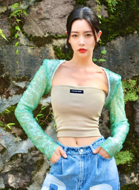 韓國性感女星克拉拉(李成敏):為藝術獻身的R級電影,附時間線