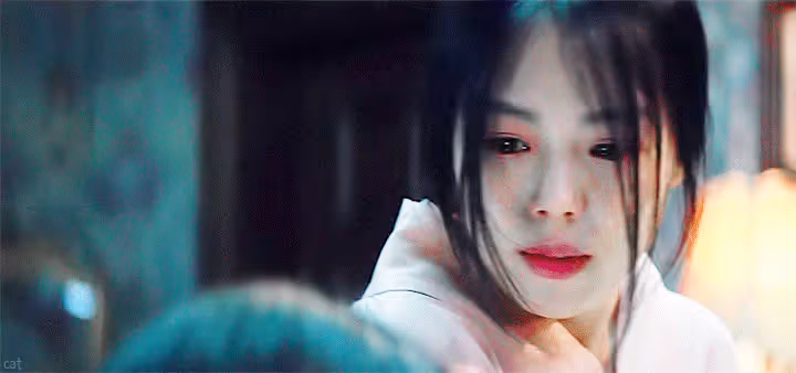 比宋慧喬還紅的她，被爆交往大22歲的已婚老頭