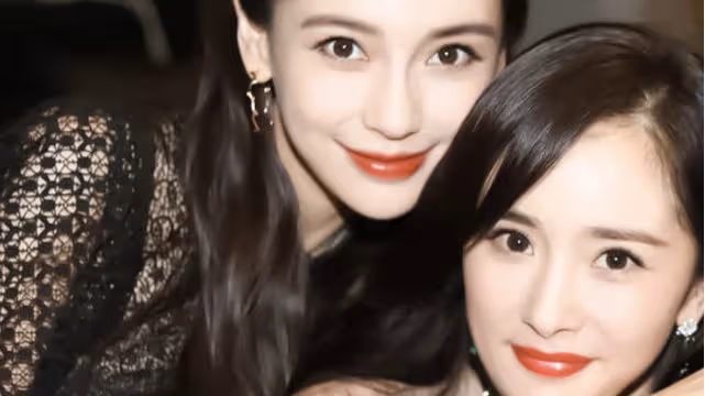 Baby34歲生日，楊冪留言送祝福互稱「楊老師」，倪妮連續9年為其慶生