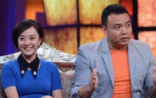 42歲女星官宣離婚！與大12歲央視沙桐結婚13年，自稱如兄弟般純潔