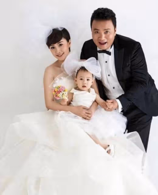 42歲女星官宣離婚！與大12歲央視沙桐結婚13年，自稱如兄弟般純潔