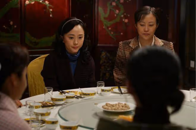 13年情逝!54歲央視名主持官宣與小12歲女星離婚,無性婚姻系主因