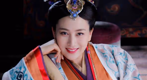 馬蘇含淚談無戲可演,責怪流量當道不看演技,網友評論回懟太精彩