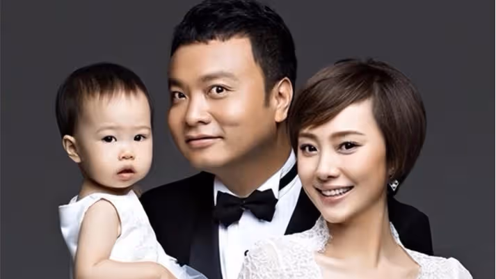 前妻原華回應沙桐離婚，斥無性婚姻價值觀有問題，質問孩子哪來的