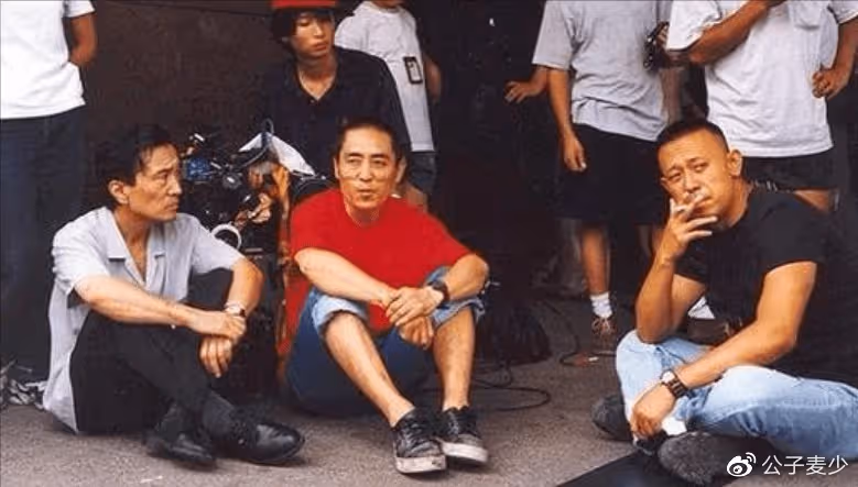 超模瞿穎新男友疑似曝光！髮際線嚴重後移，51歲未婚成了母親心病