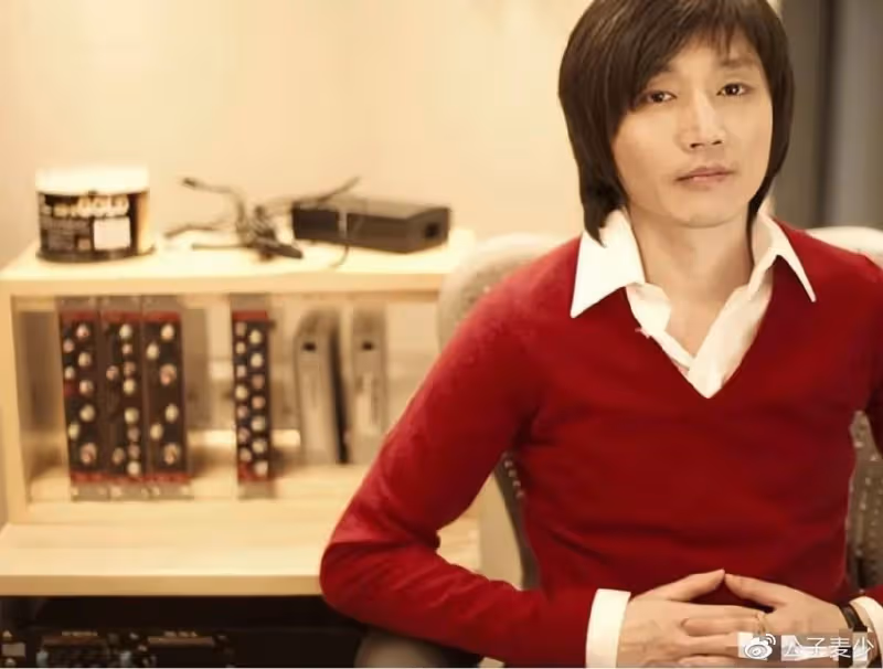 超模瞿穎新男友疑似曝光！髮際線嚴重後移，51歲未婚成了母親心病