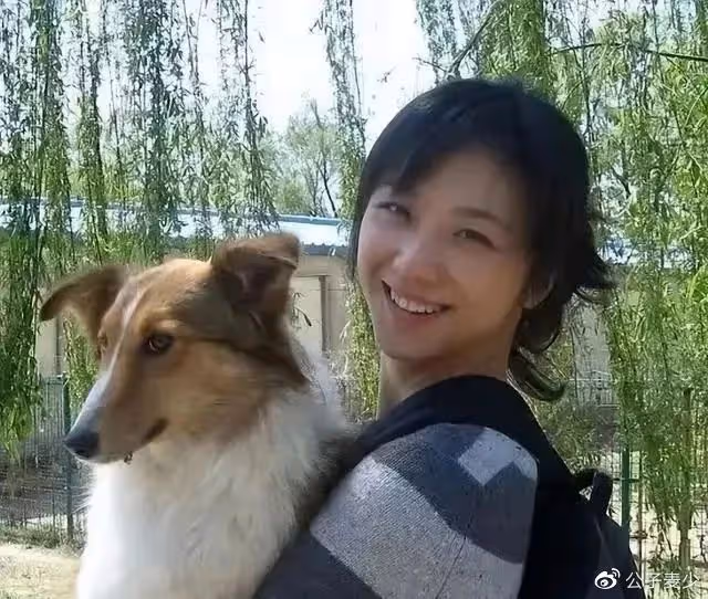 湯唯帶女兒北京吃披薩!如今身家過億,卻寧願去鄉下「當農民種地」?