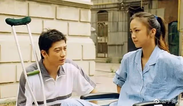 湯唯帶女兒北京吃披薩!如今身家過億,卻寧願去鄉下「當農民種地」?