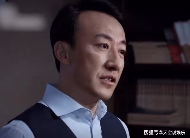 《風雨送春歸》5年貪上億,金條砌成泳池,趙達聲出手一鍋端