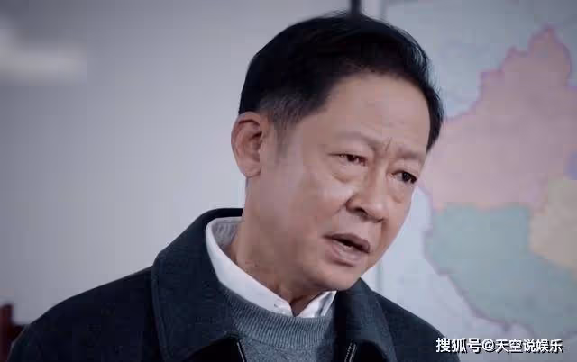 《風雨送春歸》5年貪上億,金條砌成泳池,趙達聲出手一鍋端