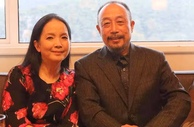 曝孫海英在美國撿瓶子,為21美金親自翻垃圾看著挺心酸