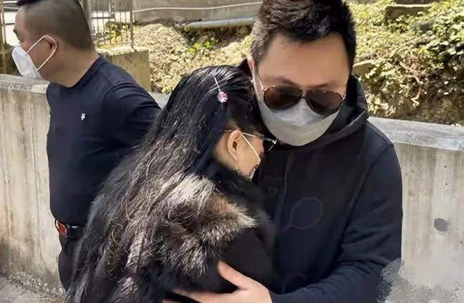 蔡天鳳頭七,家人前往案發現場祭拜,前夫一家毀屍成功或將被輕判
