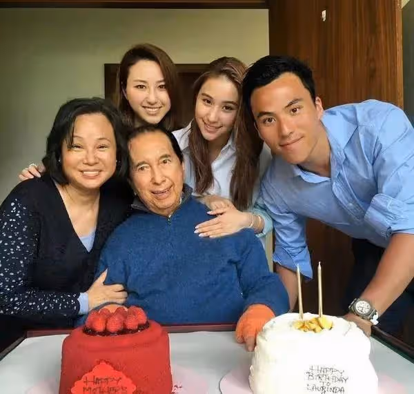 「京圈千金」周揚青:在北京西單坐擁四合院,看NBA坐詹姆斯旁邊