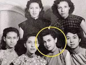女星嫁入豪門，丈夫明目張膽多次外遇劈腿，隱忍40年拿到百億