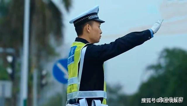 《狂飆》真相大白,把安欣貶到交警隊的不是趙立冬,而是最意外的他