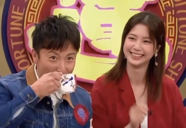 恭喜！香港知名熒幕男神迎來新戀情，女友是藝術家還撞臉港姐冠軍