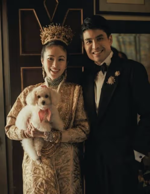恭喜！泰國最美變性人寶兒大婚，戴滿金器風光出嫁，老公滿臉幸福