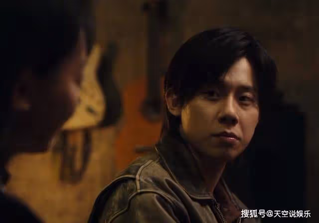 《我們的日子》東方宏成歌星，豪擲500萬迎娶雪花，楊思宇出席婚禮