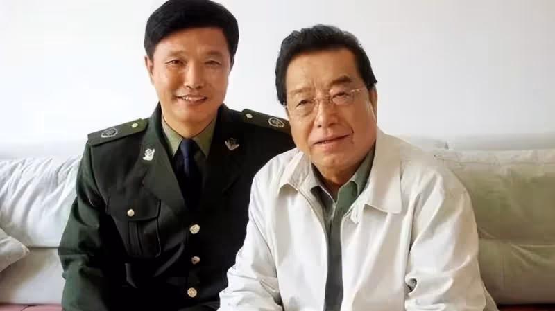李雙江大兒子曝光，前半生落魄潦倒，今照顧父親多年謙遜又低調！