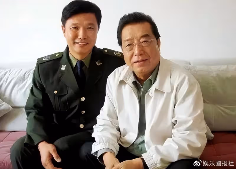 李雙江大兒子曝光，前半生落魄潦倒，今照顧父親多年謙遜又低調！