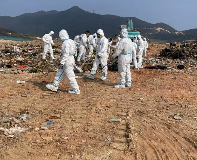 蔡天鳳部分屍骨仍未找全,身軀已腐爛在垃圾堆,警方動用挖機清理