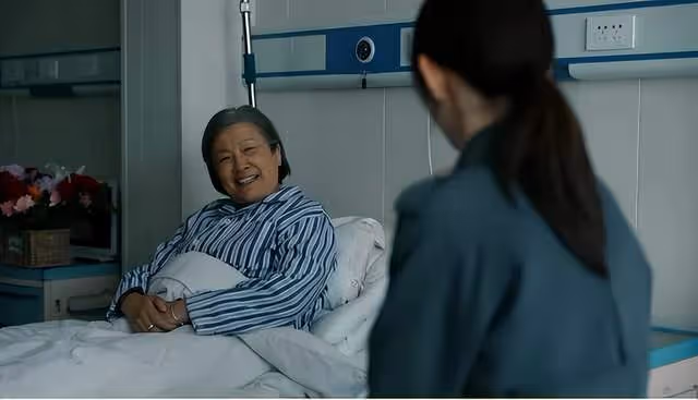 《日子》慶功宴劇組全到, 卻唯獨缺李小冉和宋春麗,理由全場爆笑