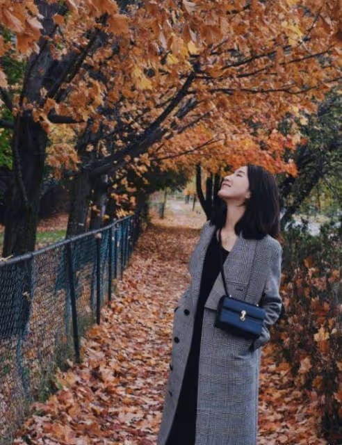 陳赫35歲前妻曬時尚時尚照，大露腹肌鎖骨刻紋身，模特身材太驚艷