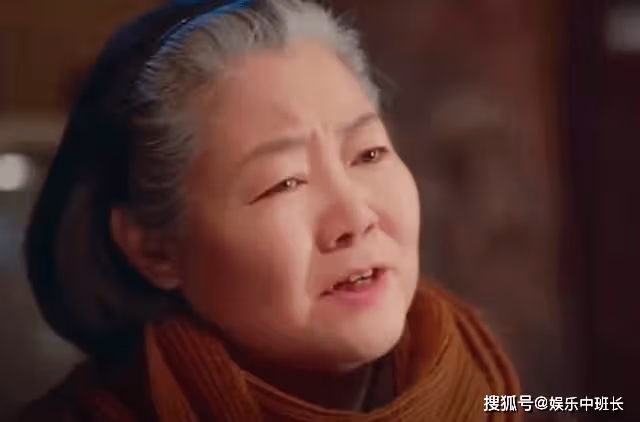 《情滿九道彎》楊母為求葉菲原諒,當場給自己一巴掌,葉菲懵了