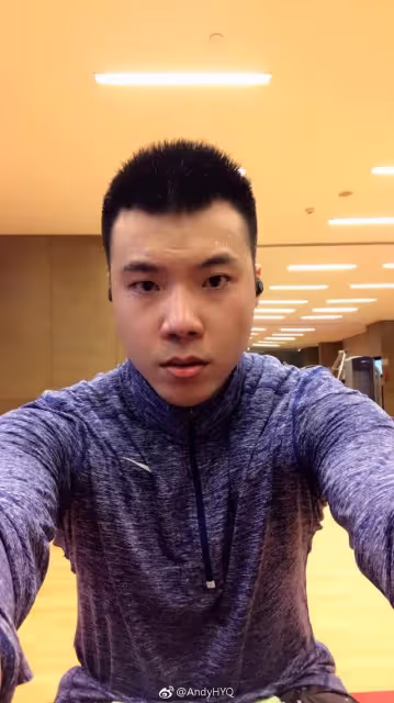 黃奕前夫成笑話!黃毅清入獄近3年,因網絡誹謗侵權再被強制執行