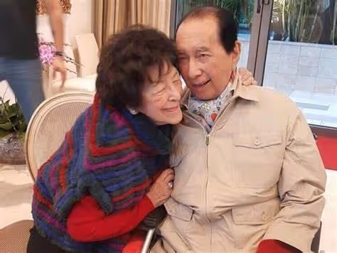 曝賭王姐姐何婉鴻去世！享年106歲，經歷喪偶喪女守寡78年未再婚