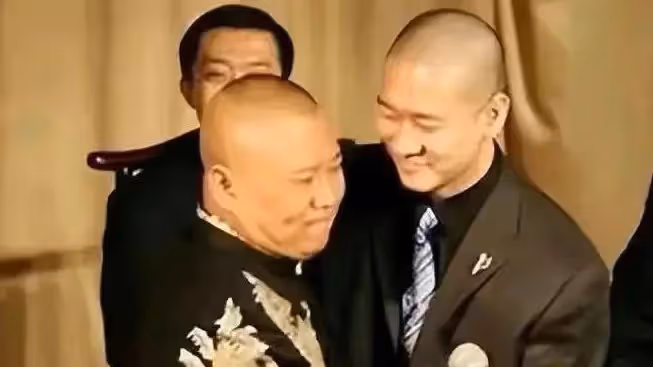 大瓜來了！曹雲金將回德雲社，成員關注其帳號，岳雲鵬位置疑不保