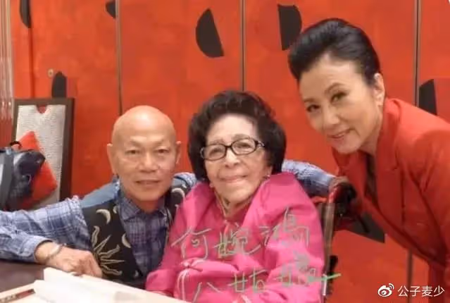 賭王106歲姐姐去世!丈夫已「失蹤」78年,百億遺產四太或成贏家