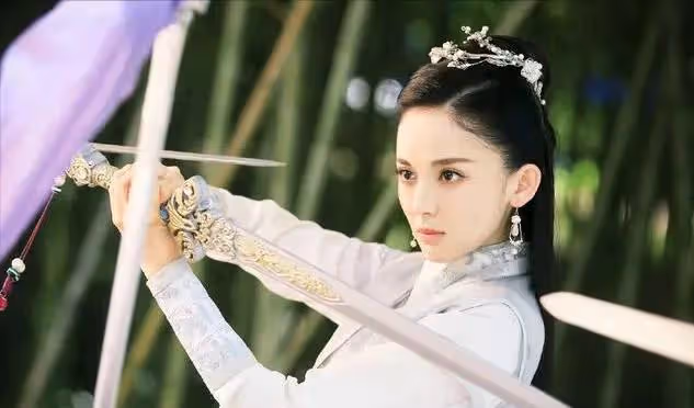 68歲成龍再拍《神話2》,女主角換30歲娜扎,這是要爺孫戀?