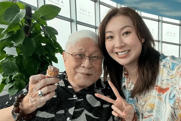 出獄沒多久,未來岳父病逝!TVB男星發文,承諾照顧女友