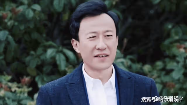《風雨送春歸》余仲君愚蠢至極,不會得到人們的半點同情