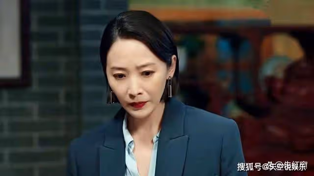 《狂飆》這個女人深不可測，運籌帷幄不輸陳書婷，程程還是嫩了