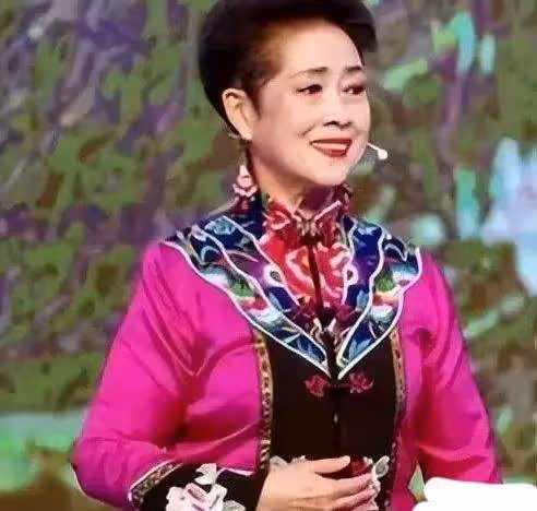 80歲「劉三姐」黃婉秋肺癌離世，晚年喪子加重病情，遺言催人淚下