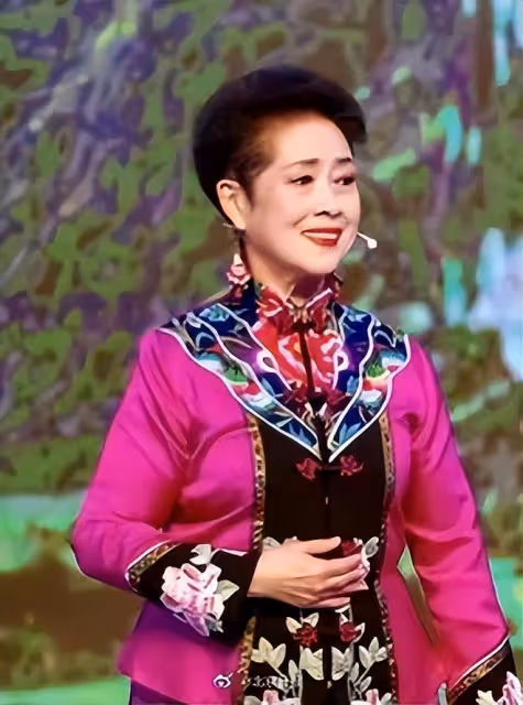 劉三姐黃婉秋離世，享年80歲，生前最後活動照公開