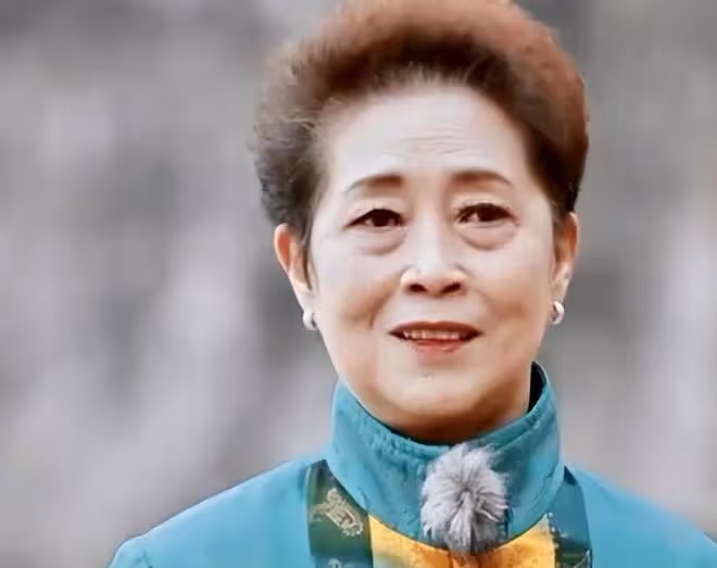 劉三姐黃婉秋離世，享年80歲，生前最後活動照公開