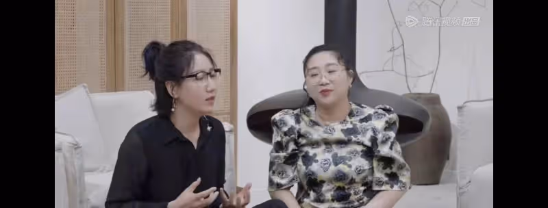 傅首爾三次打斷水哥的談話,還作出特別膚淺的總結,差距太大了