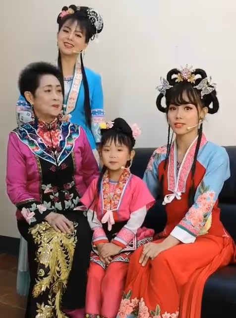 噩耗!80歲劉三姐黃婉秋去世,與傅錦華天堂相聚,死因細節曝光