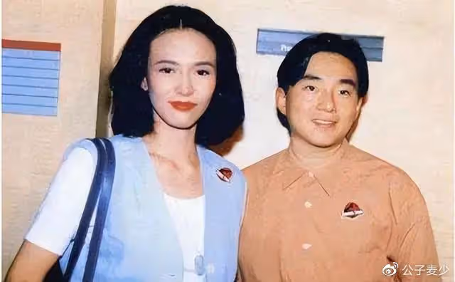 鄭裕玲:不相信婚姻,兩段感情談了26年,如今身邊除了錢還是錢