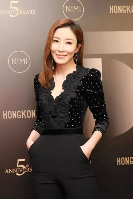 TVB徐子珊低調生活近照曝光，竟撞臉楊茜堯？