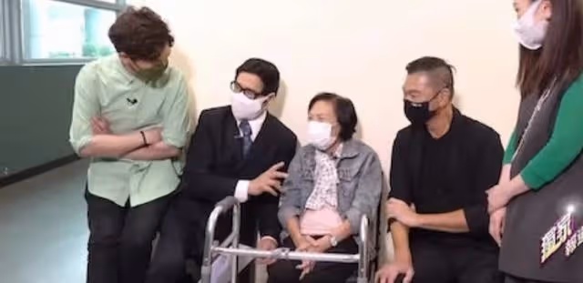 擔心!85歲資深港星曝近況不理想,患肺纖維化打標靶藥致身體變差