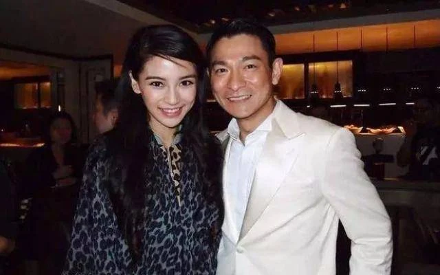 離婚前手撕熊黛林,讓劉德華作配,楊穎離婚後為報恩讓王鷗翻白眼